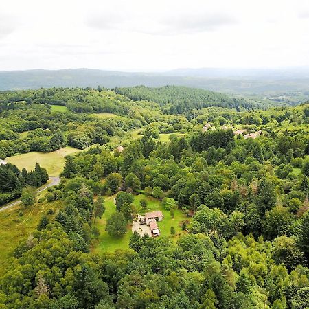 Hotel Les Chenes à Saint-Léger-la Montagne Extérieur photo